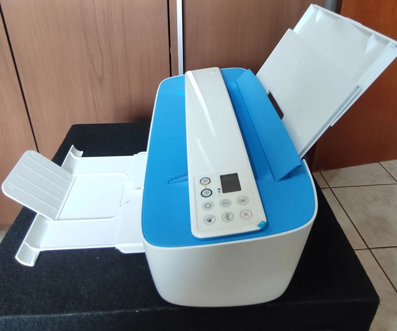 Impressora HP DeskJet Ink Advantage 3776 - Foto 4