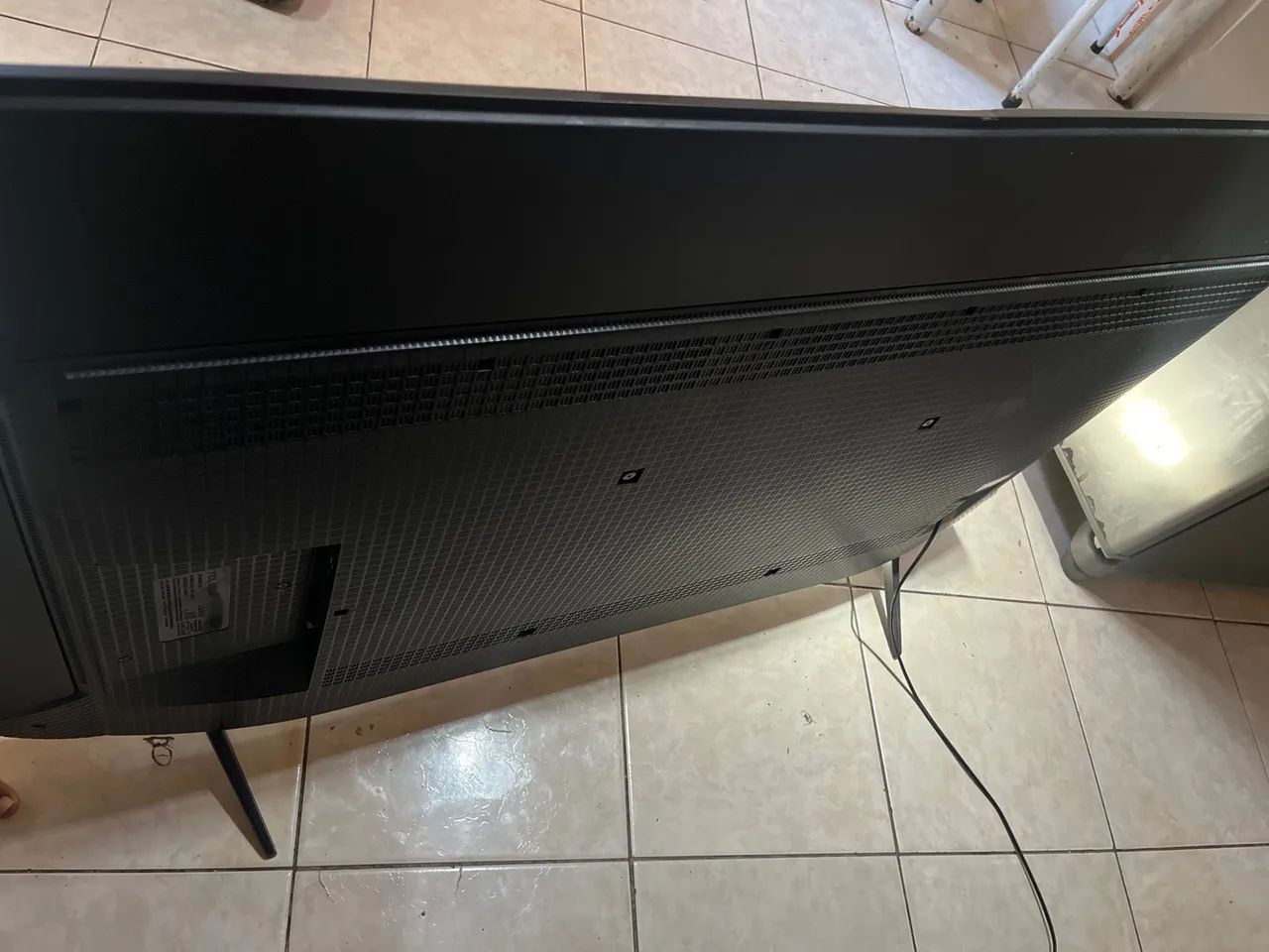 Tb TCL 55 polegadas, 6 meses de uso, meu filho derrubou e quebrou  - Foto 2