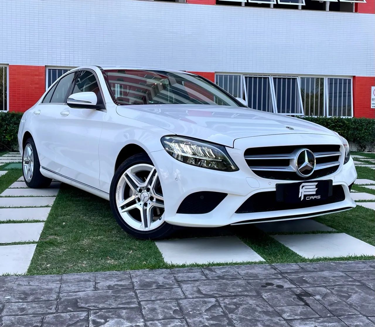 Mercedes-Benz C-180 CGI Avant. 1.6/1.6 Flextb 16V Aut. 2020