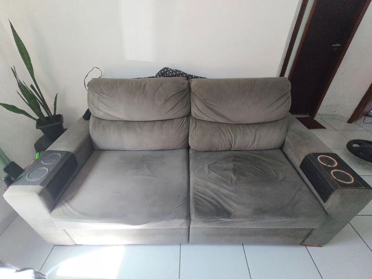 SOFÁ RETRÁTIL 2 LUGARES