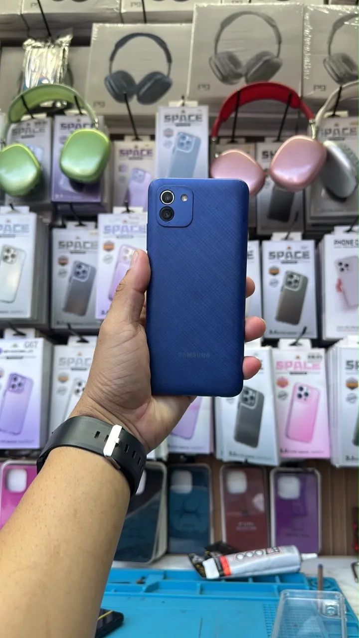 Vendo A03 64gb com capinha, carregador e garantia !! - Foto 3