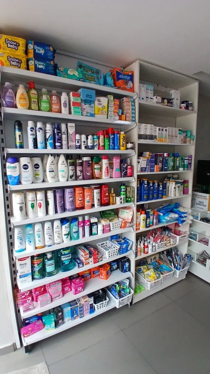 MOBILIÁRIO IDEAL PARA FARMÁCIAS,PET SHOPS E RECEPEÇÕES  - Foto 2