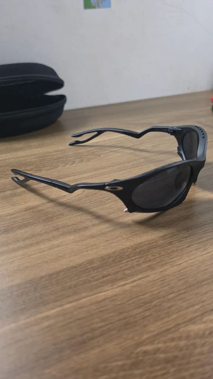 Óculos do Batman Lupa Oakley Plantaris - Foto 4