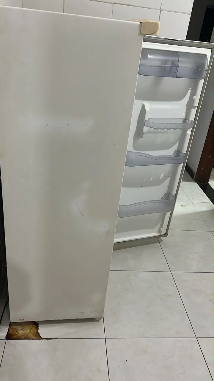 Geladeira cônsul 