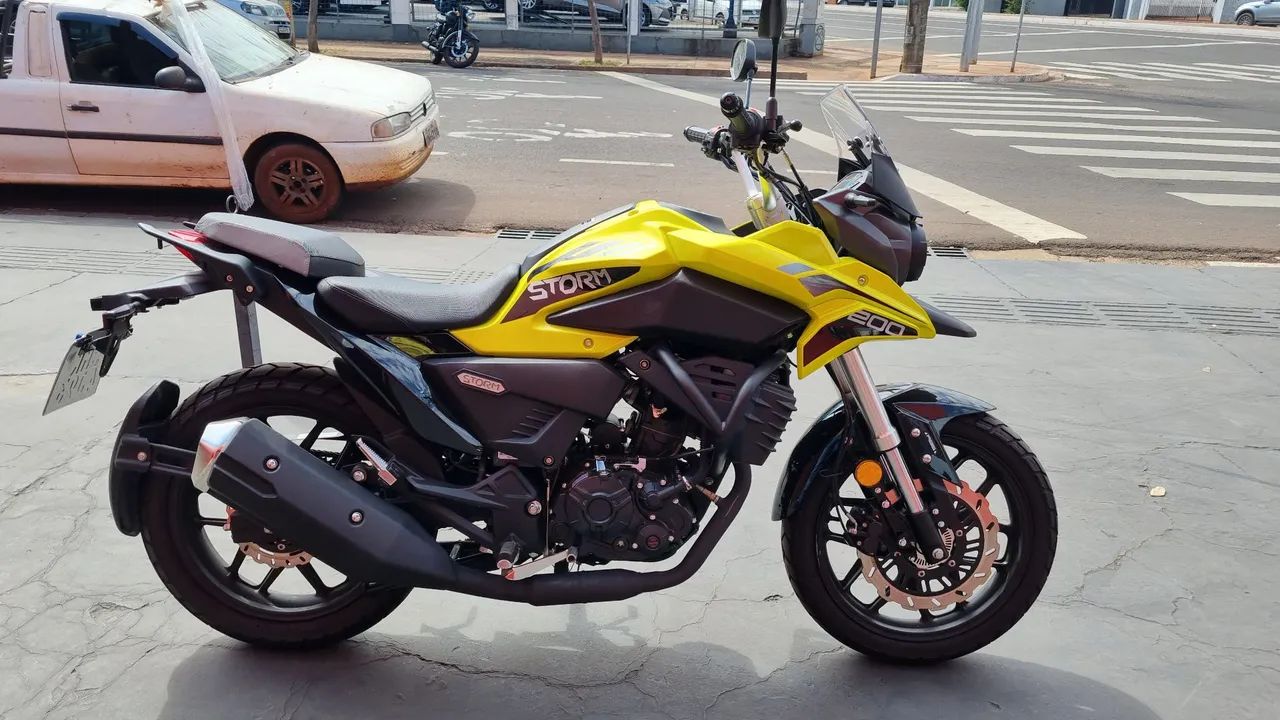 SBM Storm 200
