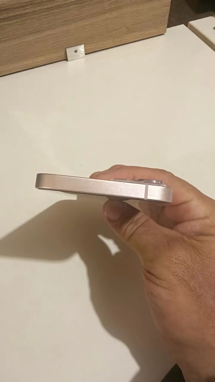 iPhone 13 128GB Rosa - Conservado, com Caixa Original - Foto 4