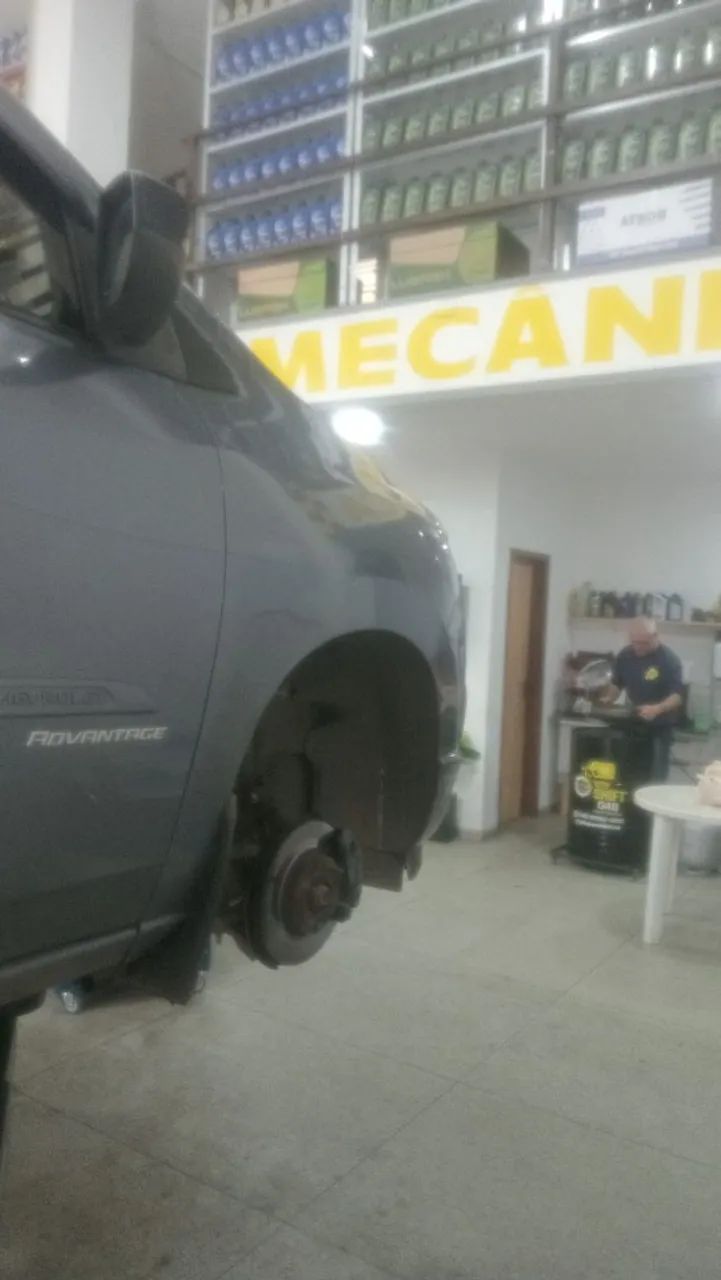 Mecânica e troca de óleo  - Foto 4