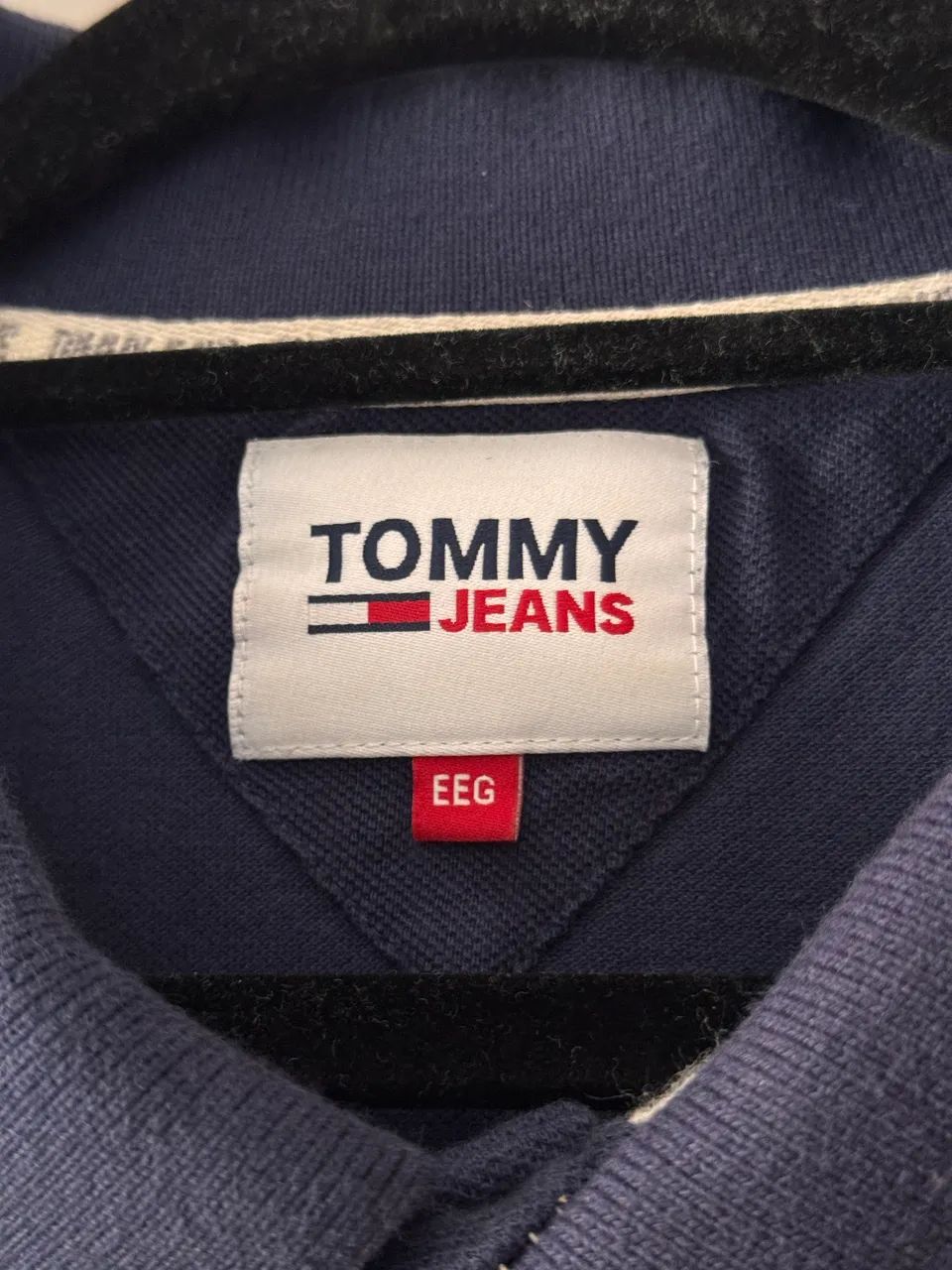 POLO TOMMY JEANS ORIGINAL EEG  - Foto 2