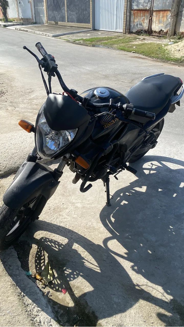 CB 300  2011  - Foto 3