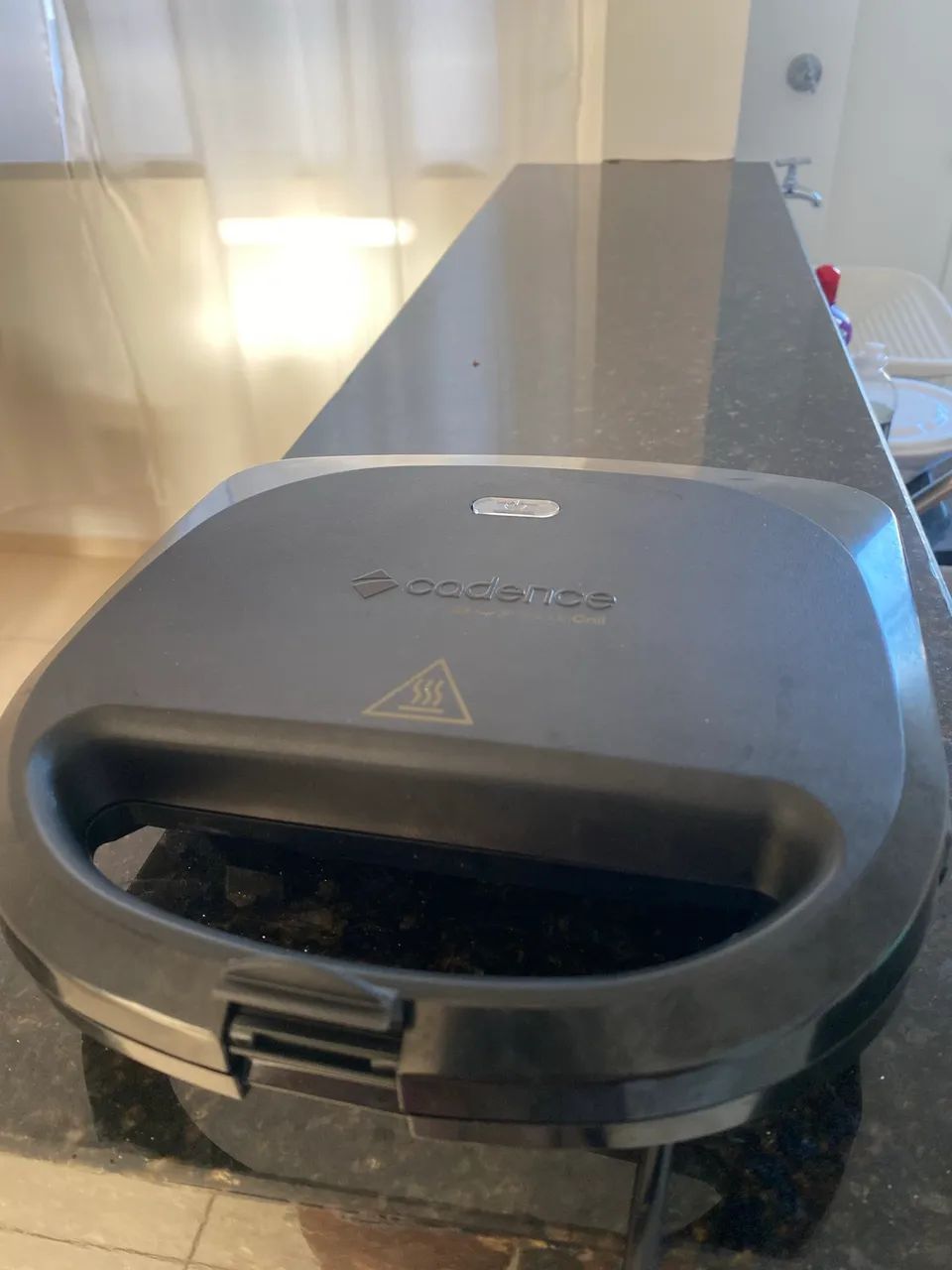 Sanduicheira e mini Grill