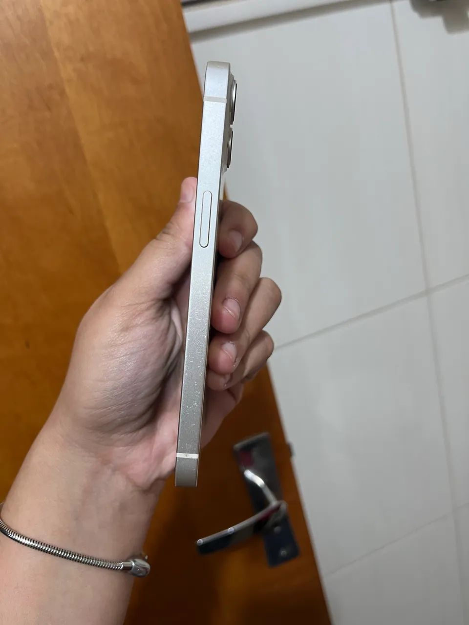 Vendo iPhone 13 branco  - Foto 2