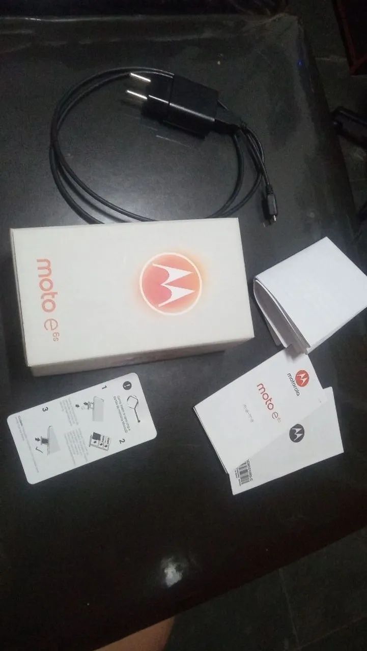 Celular moto e6s 32 gb 2gb ram dual chip cinza titanium