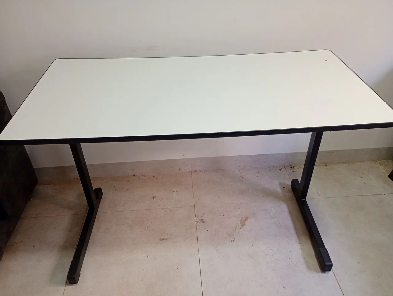 Mesa para escritório/estudo - Foto 2