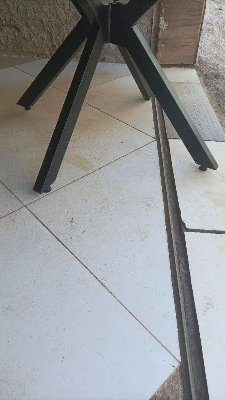 Mesa diâmetro do tampo 1m e 6 - Foto 4