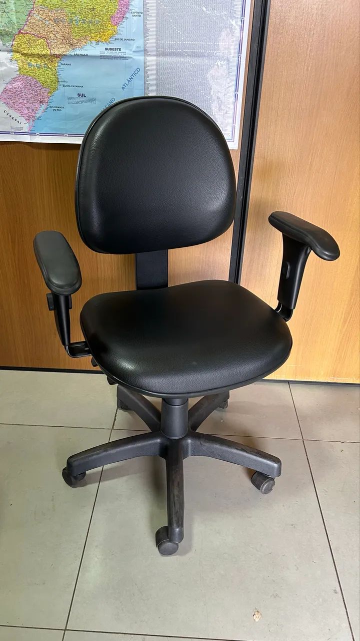 Vende se 2 cadeiras - Foto 3