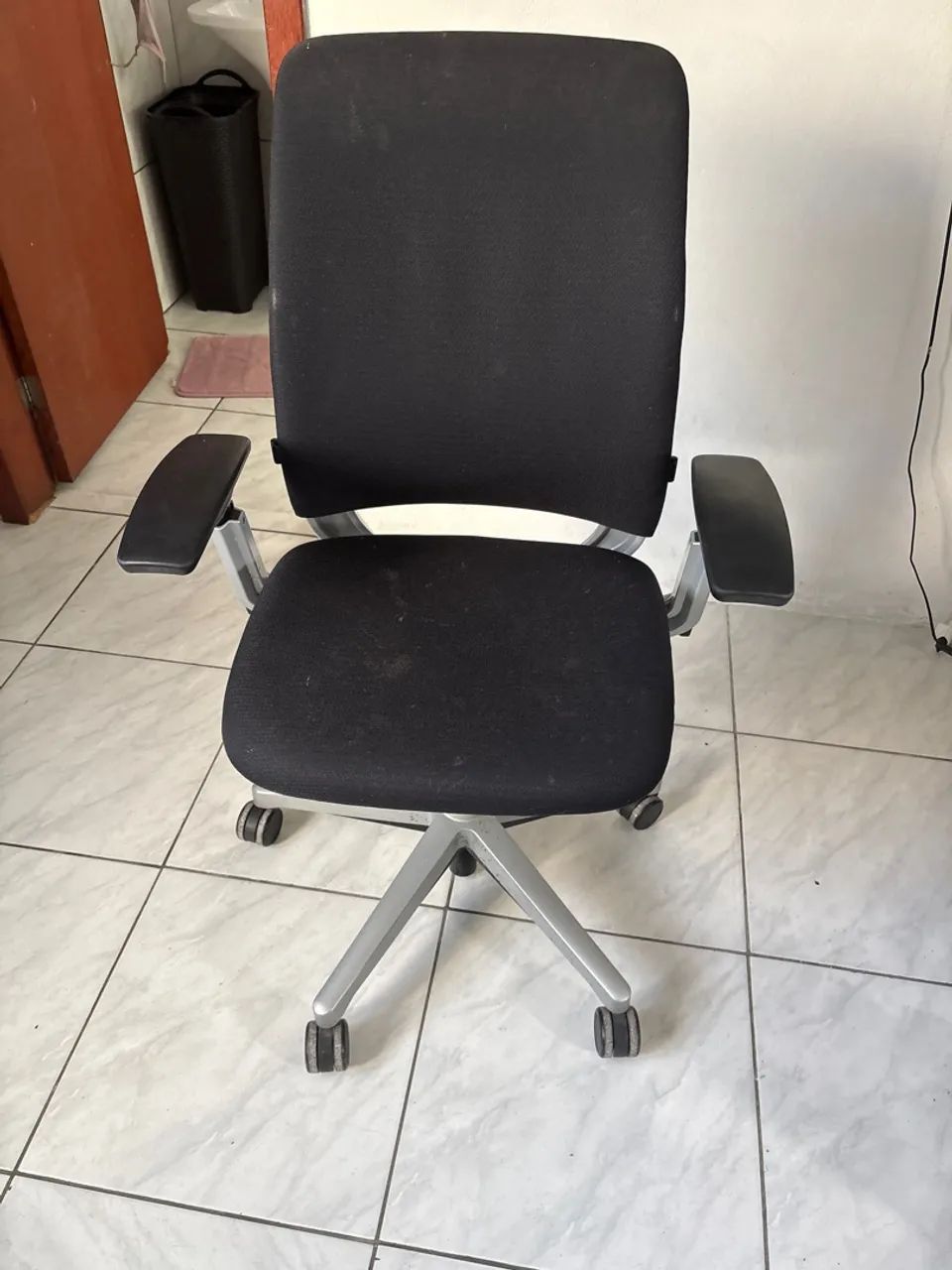 Cadeira de escritório 