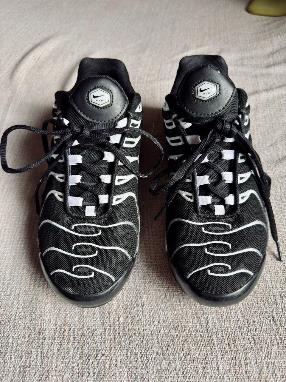 Tênis Nike Air max plus Tn preto e branco - Foto 4