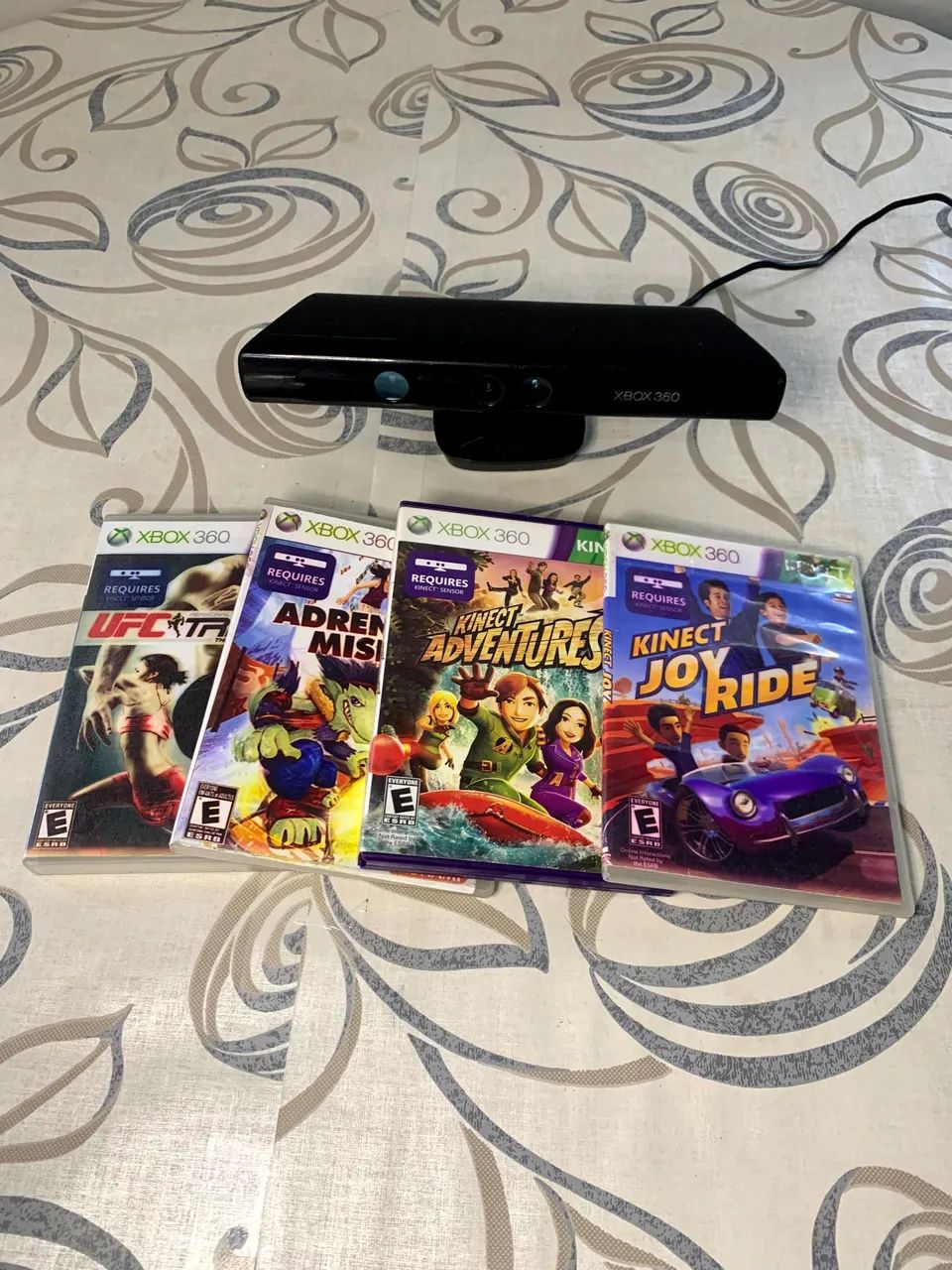 KINECT + 4 JOGOS XBOX 360 - Foto 2