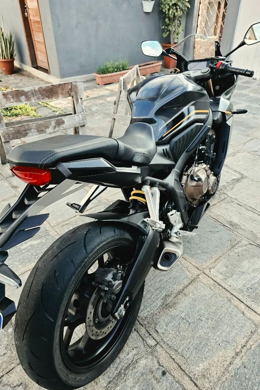 Honda CBR 650R  - Foto 5