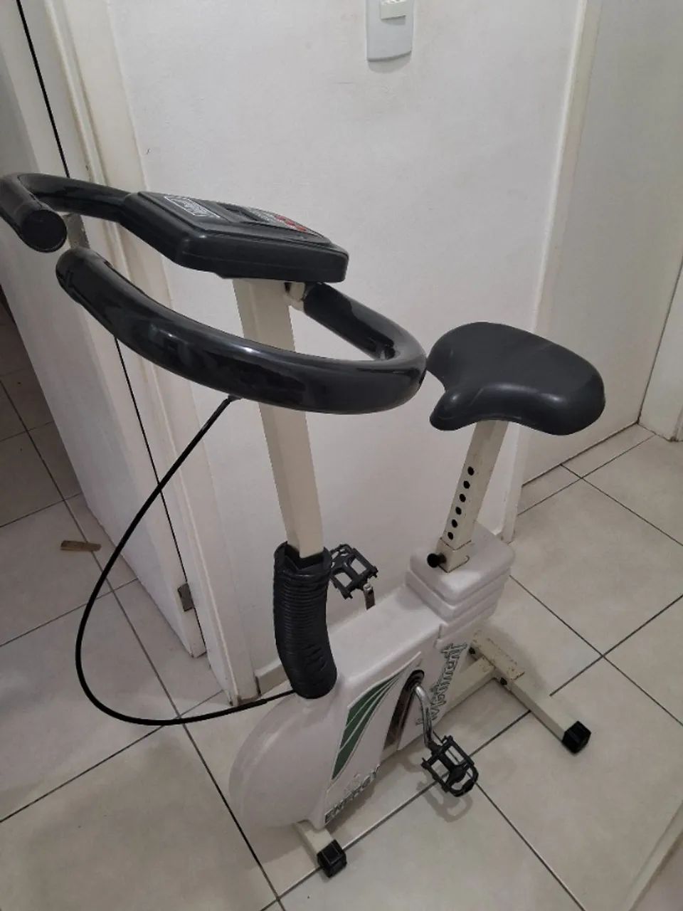Bicicleta de academia  - Foto 2