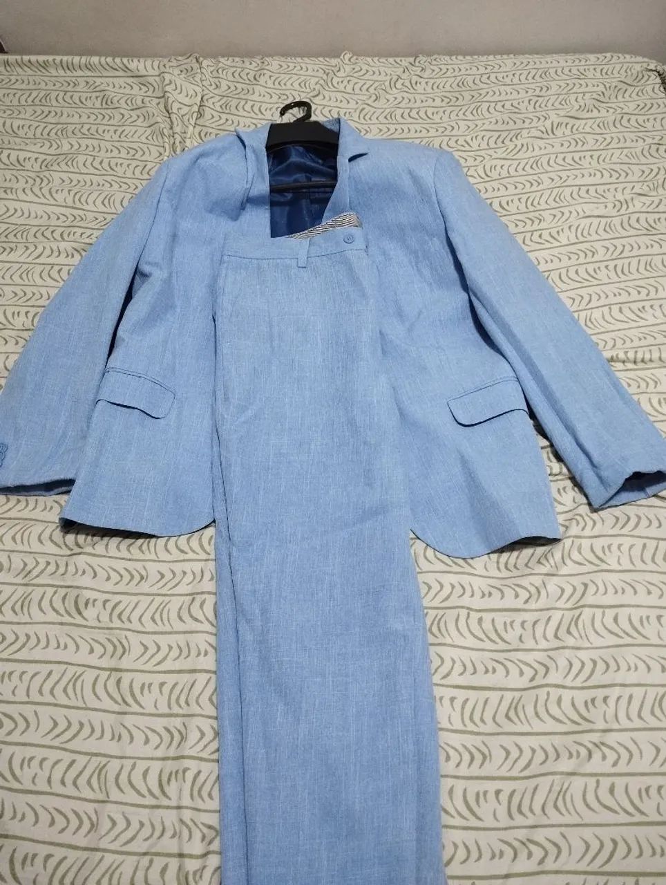 Vendo Conjunto de Terno e calça  - Foto 2