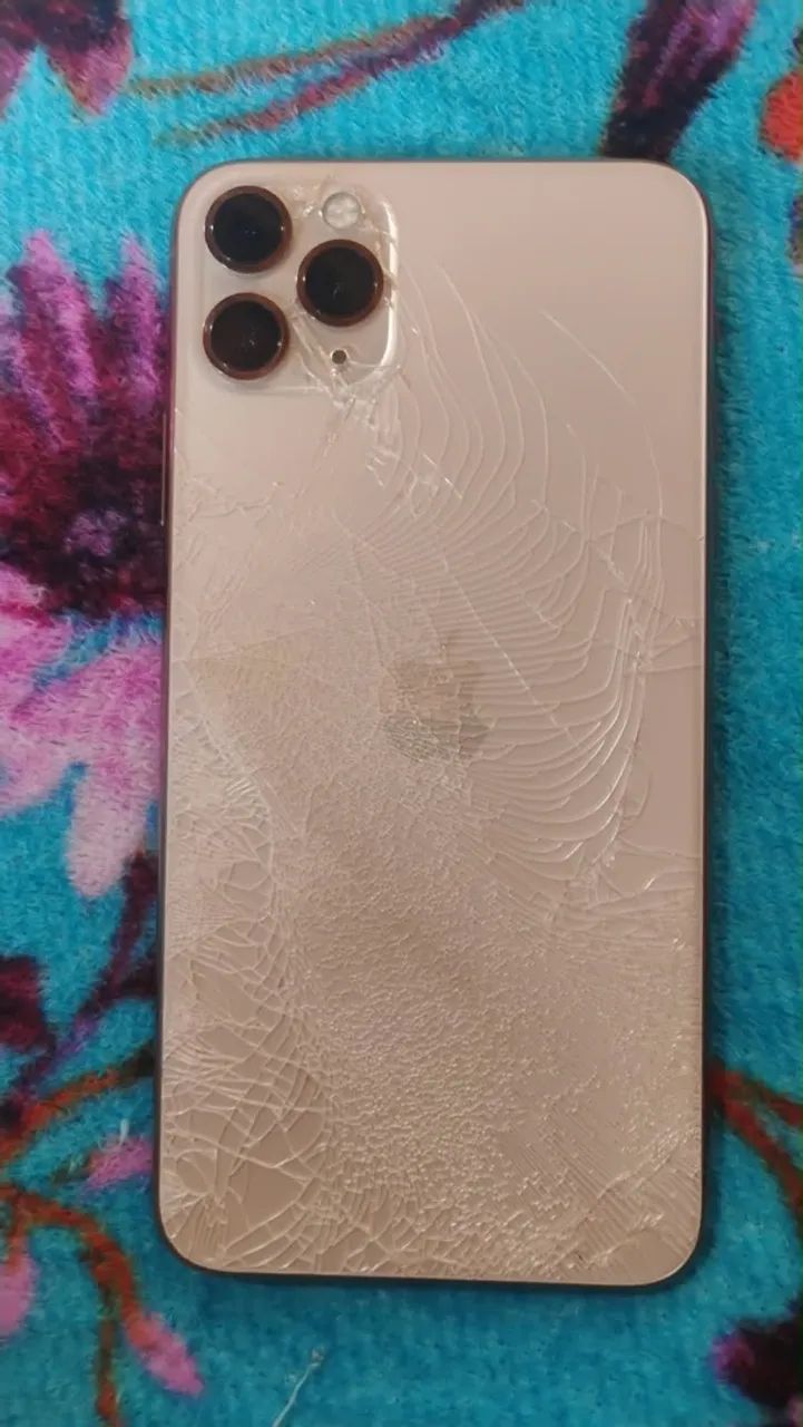 iPhone 11 Pro Max  - Foto 2