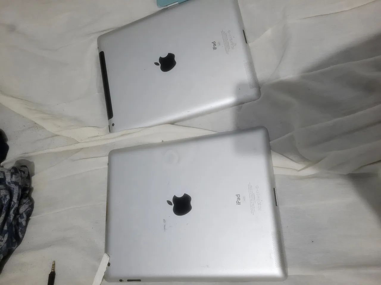 Dois ipads 2 funcionando468268149627299842