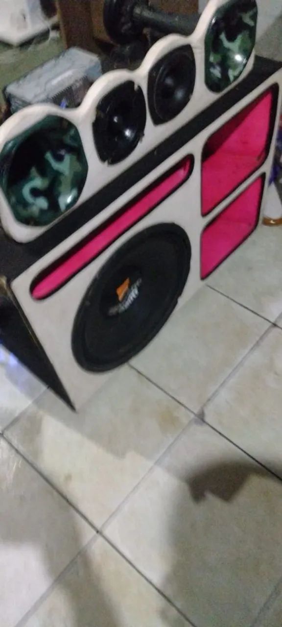 Com automotivos  - Foto 2