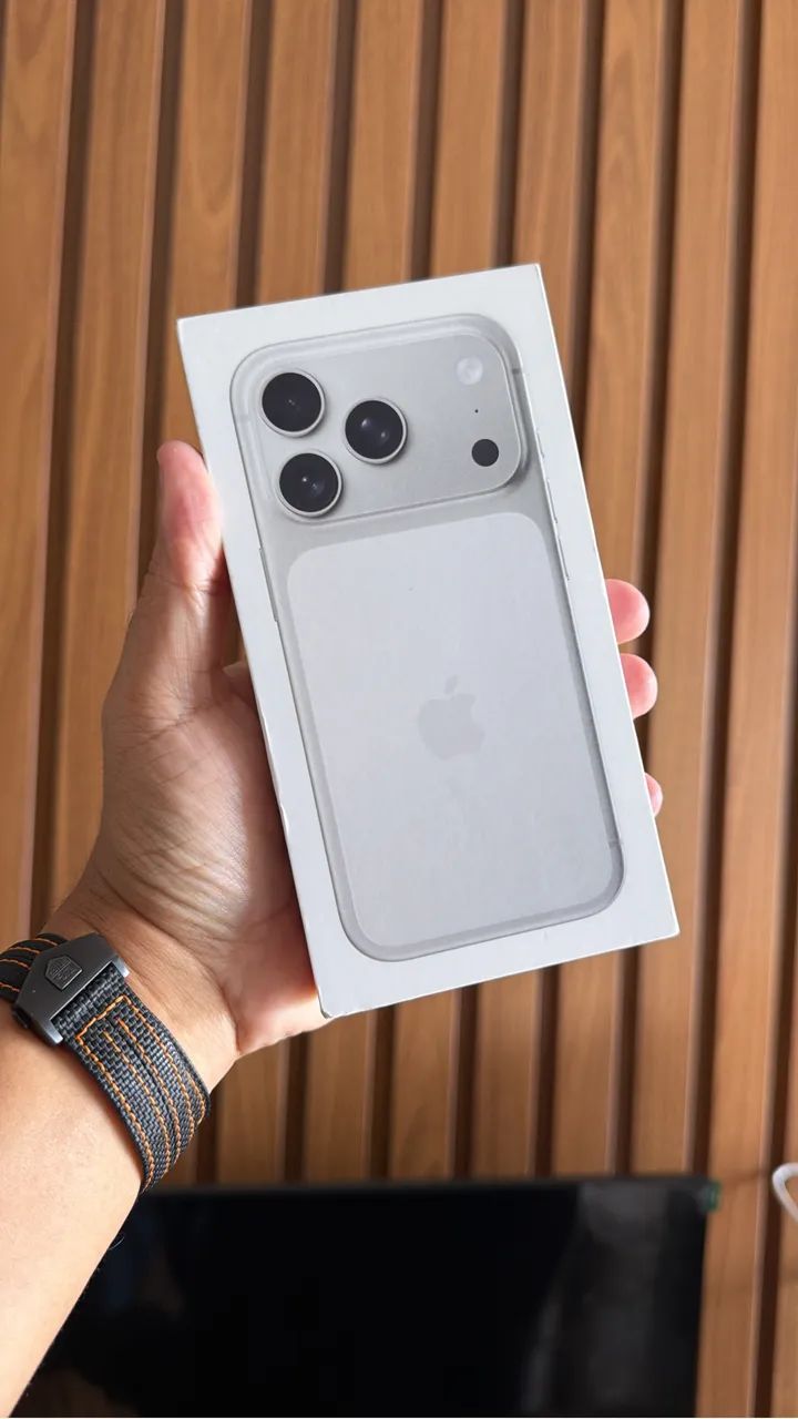17 pro Max SILVER 256gb 6.900 ( lacrado )  - Foto 3