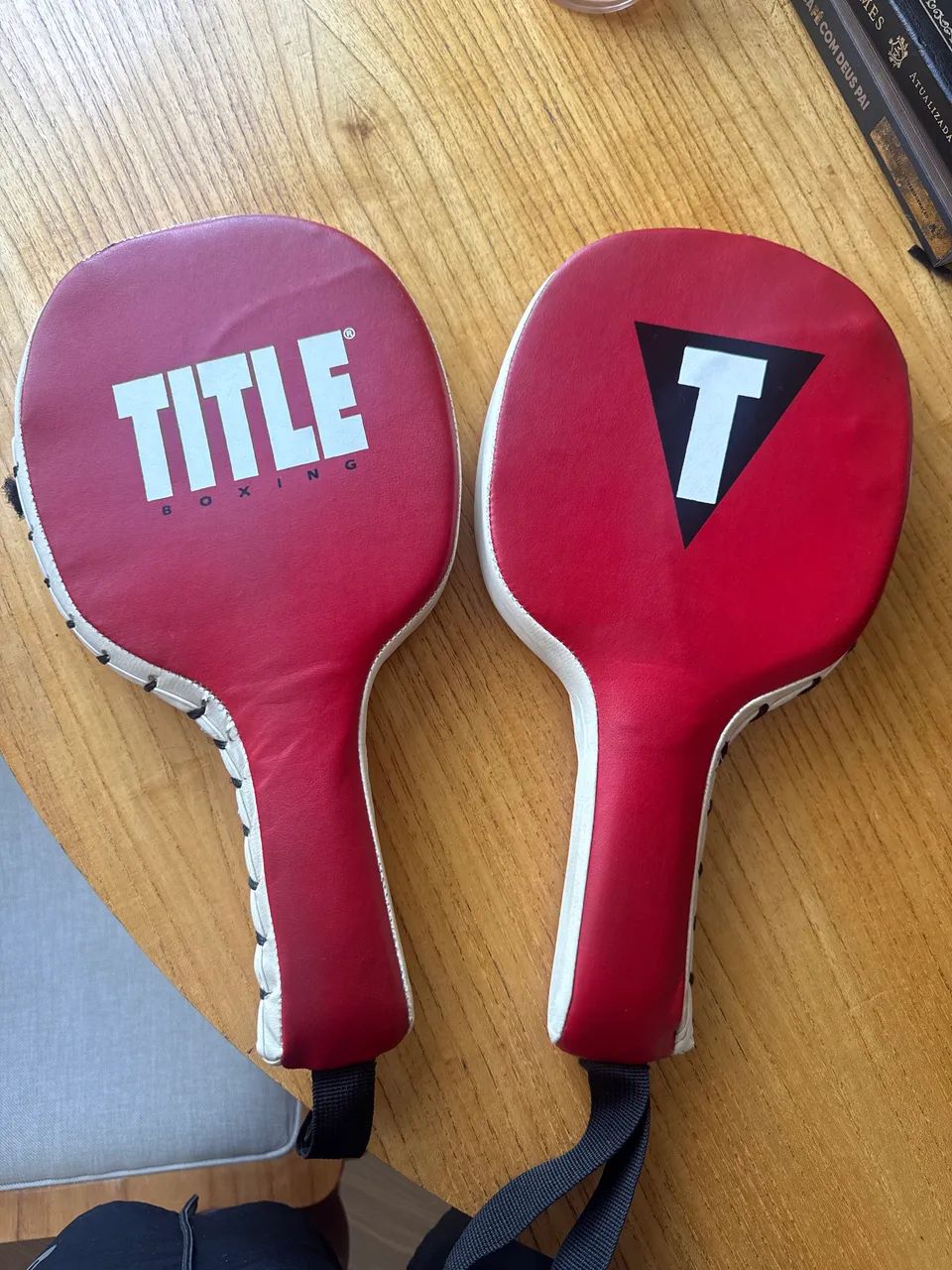 Manopla Raquete Title Boxing