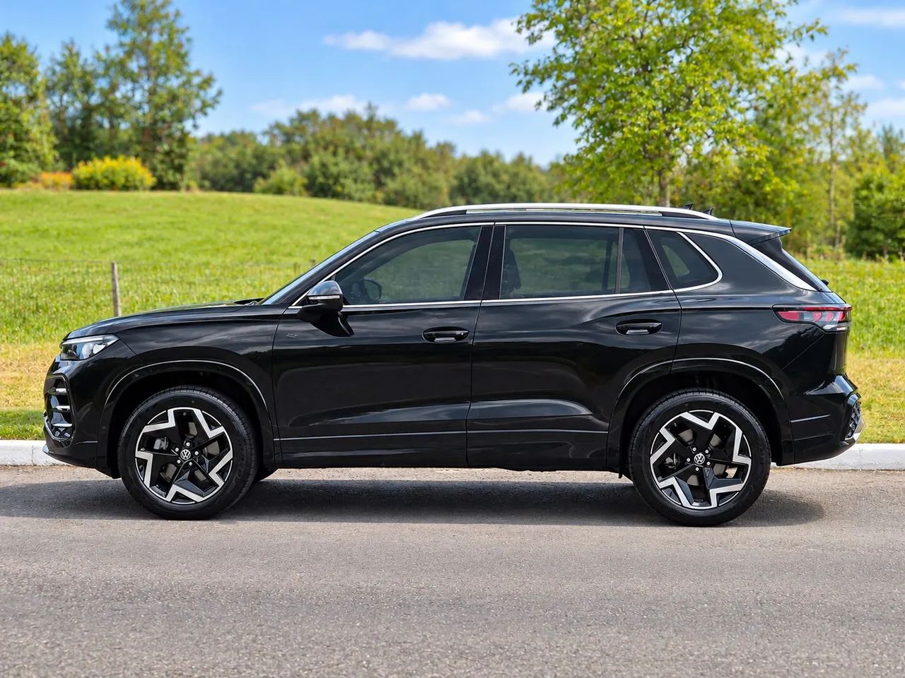 Volkswagen Tiguan TIGUAN R-Line 2.0 350 TSI 4Motion Aut. 2026