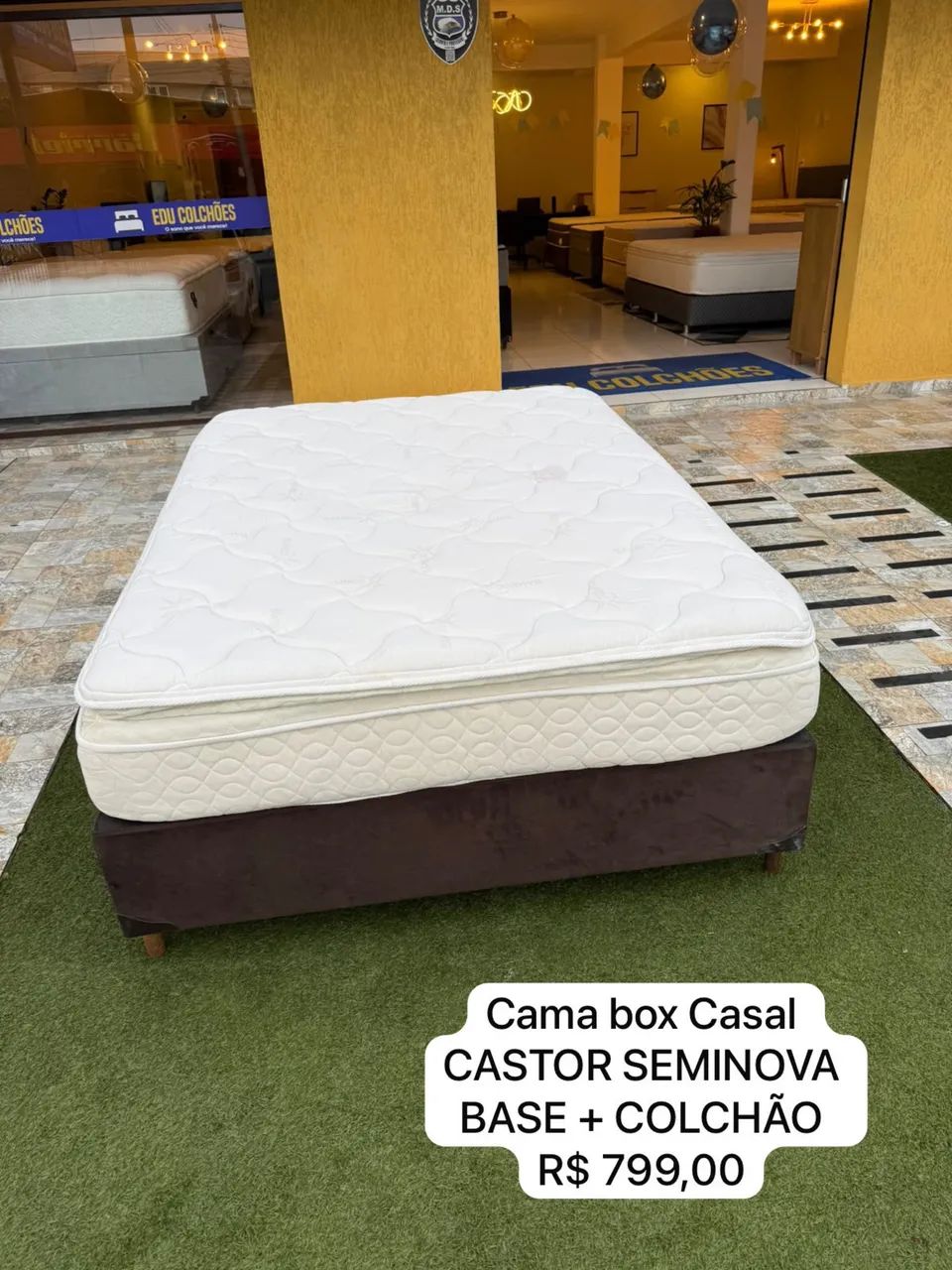 Colchão de Casal CASTOR USADO COM BASE - Entrego! 