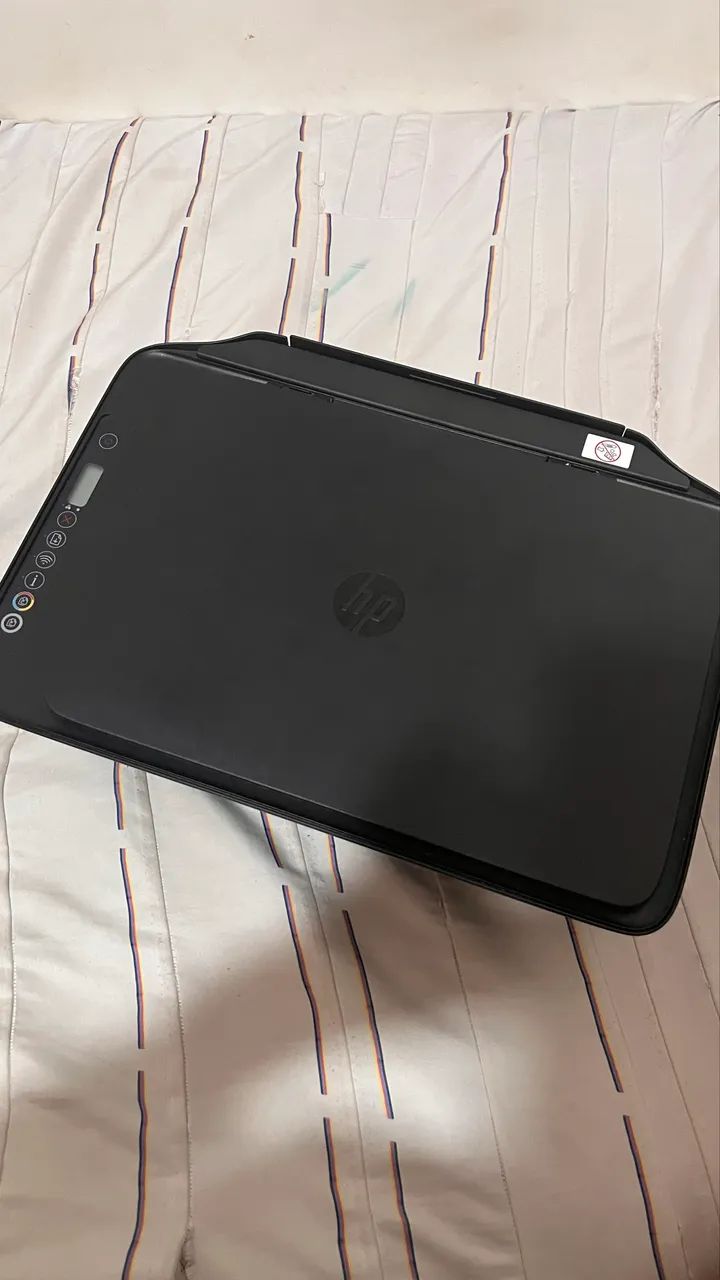 Impressora HP DeskJet Ink Advantage 2874 - Foto 2