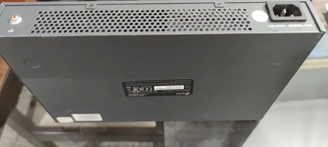 Switch Gigabit de 24 portas TP-Link TL-SG1024D - Foto 5