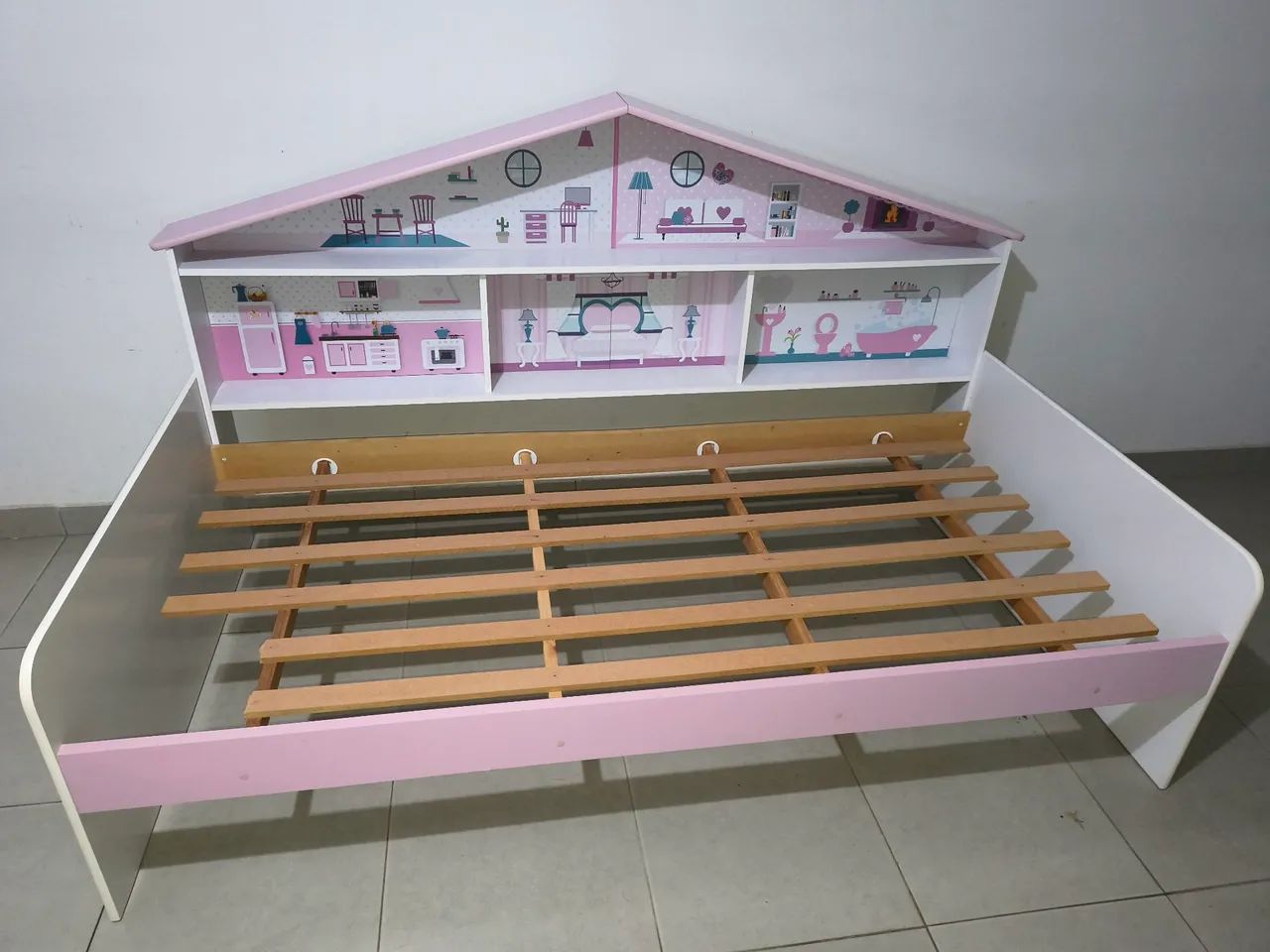 Cama Infantil com prateleira e Colchão - Menina - Foto 2