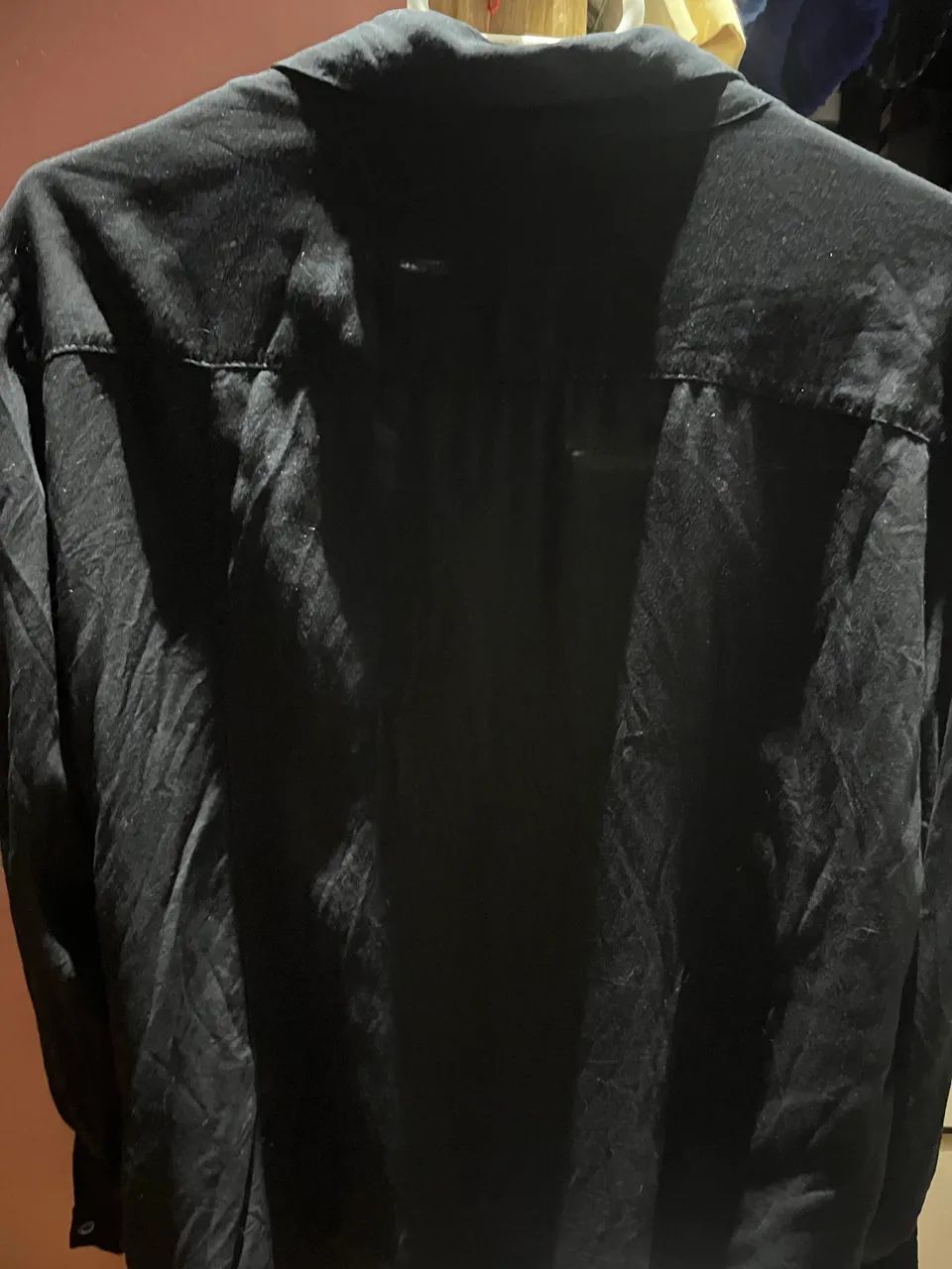 Camisa preta de viscose - Foto 2