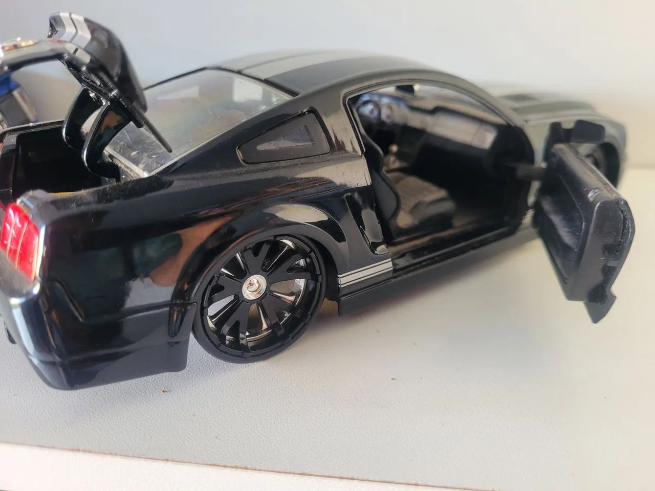 Miniatura Shelby Mustang 1/24 - Foto 4
