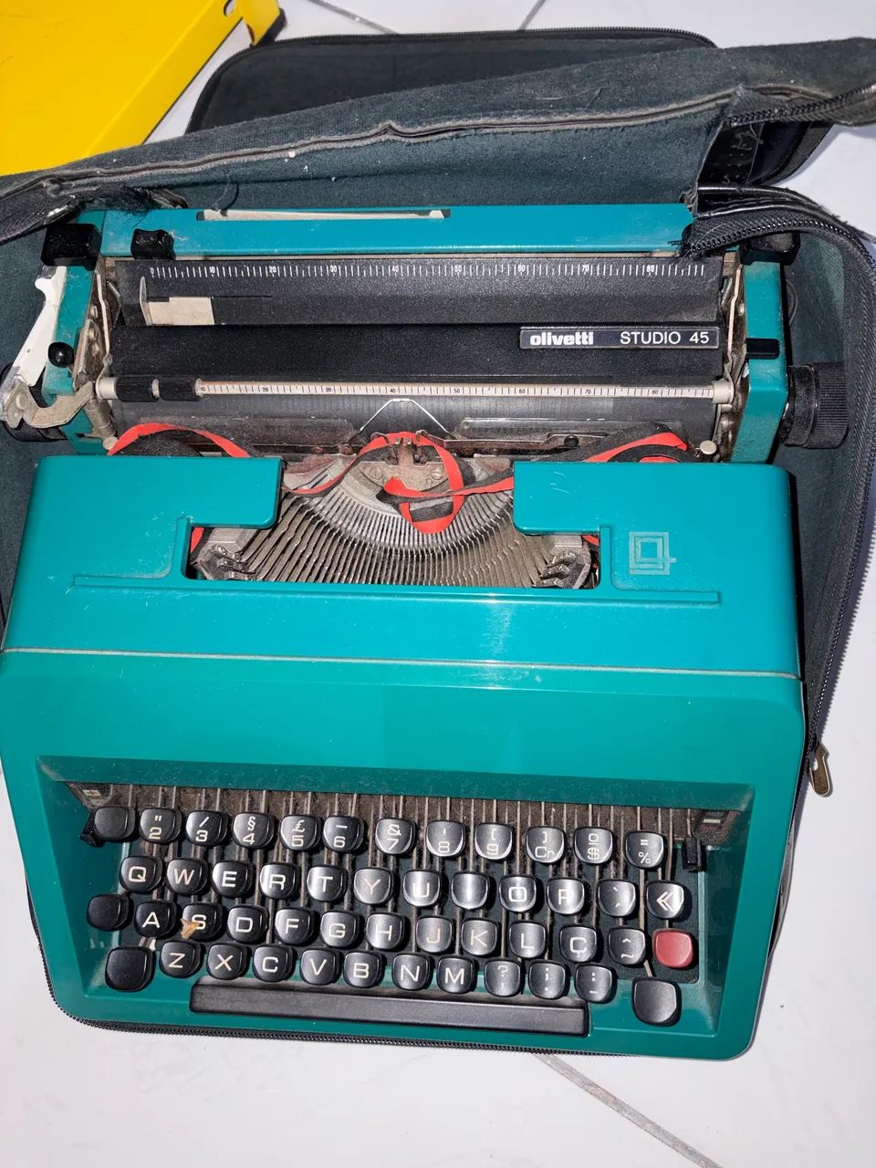 Máquina de datilografia olivetti studio 45 - Foto 2