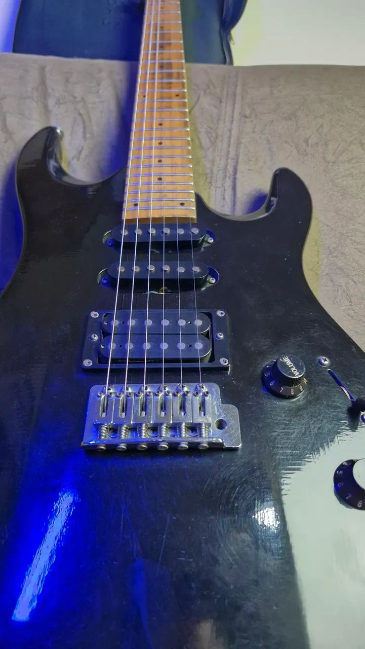 Guitarra ária pro 2 magna series ma 09b 1994 SSH  relíquia muito bem cuidada, Corda 09  - Foto 2
