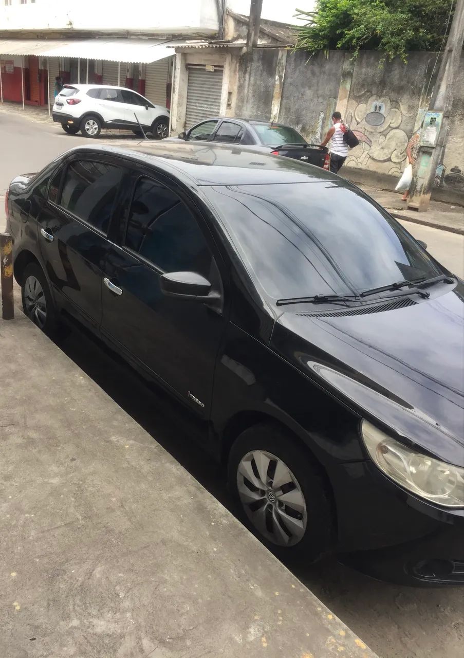 Volkswagen Voyage VOYAGE 1.0/1.0 City Mi Total Flex 8V 4p 2011