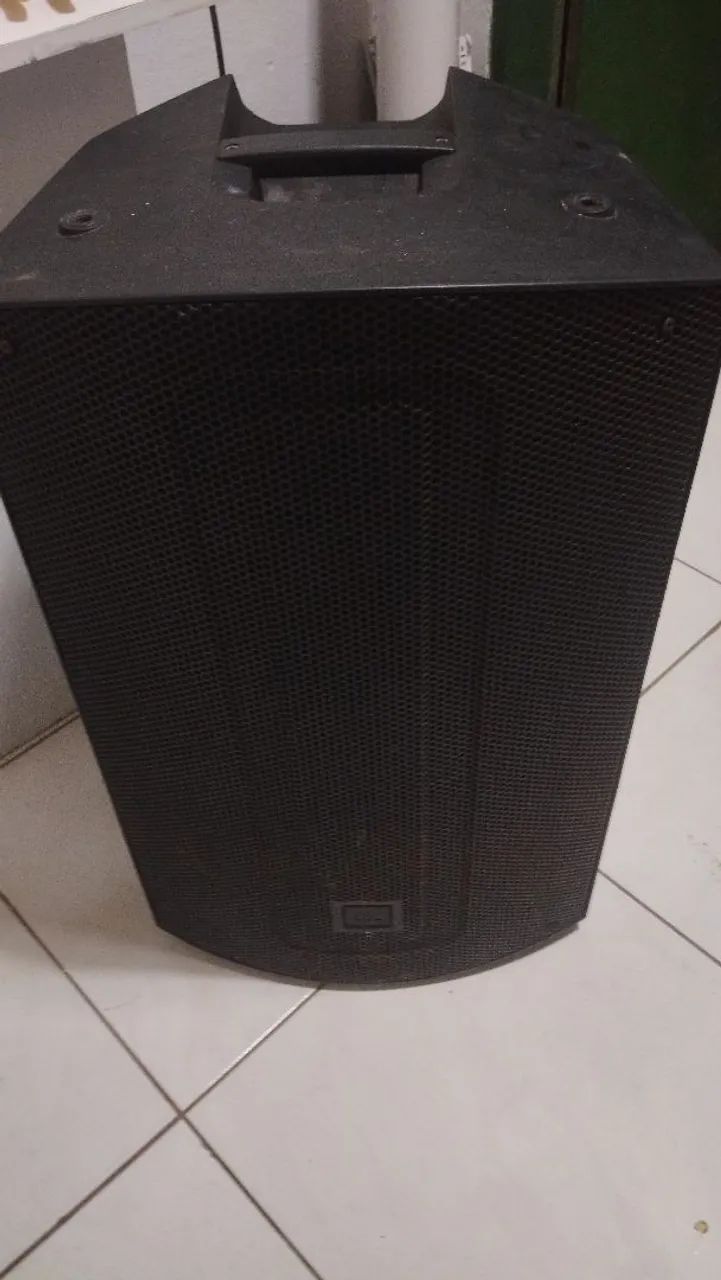 Caixa de som JBL 15 Max