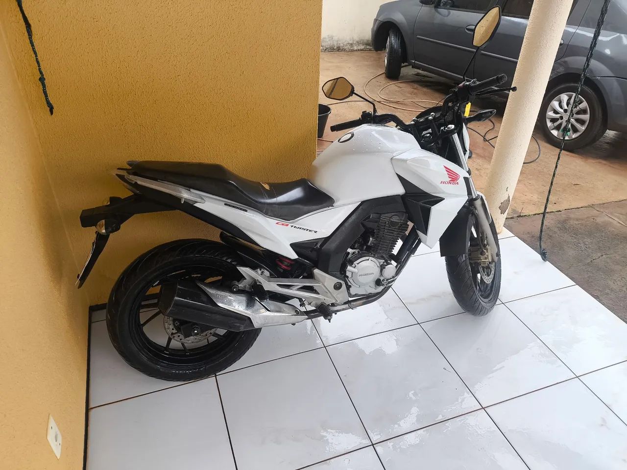 Cb 250 
