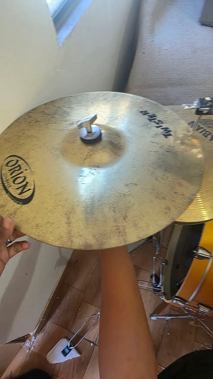 Bateria completa com pratos - Foto 4