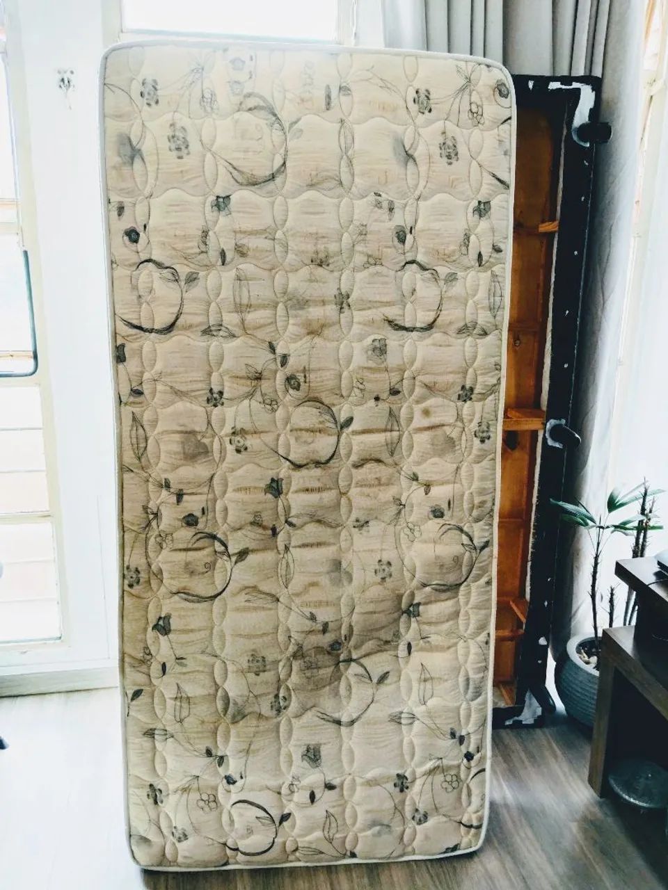 Cama box solteiro!