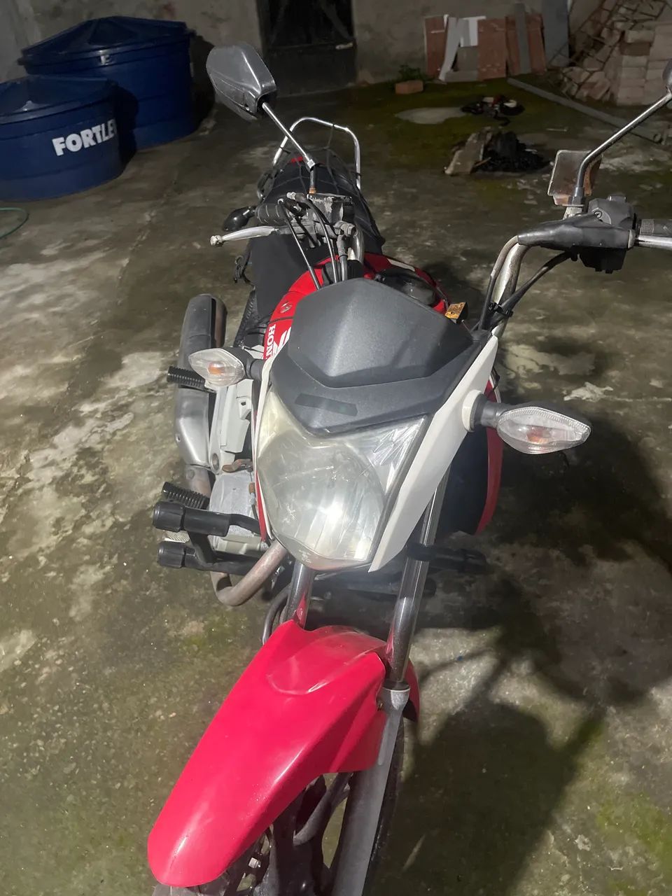Titan 150 