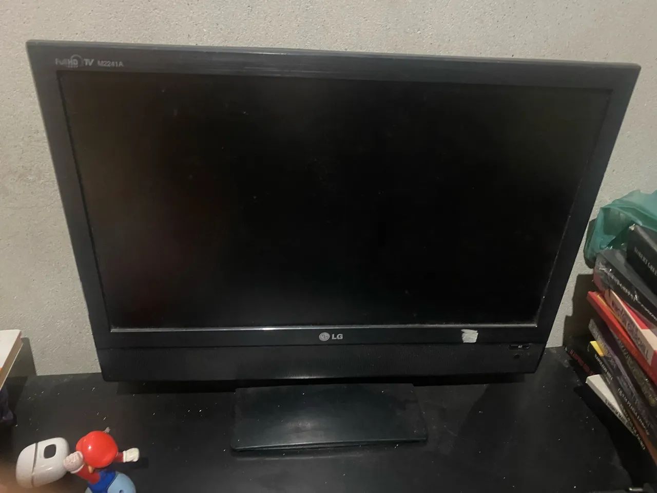 Monitor LG M2241A