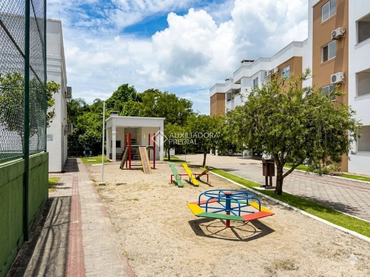 APARTAMENTO 2 DORMITÓRIOS EM CANASVIEIRAS- FLORIANÓPOLIS - Foto 4