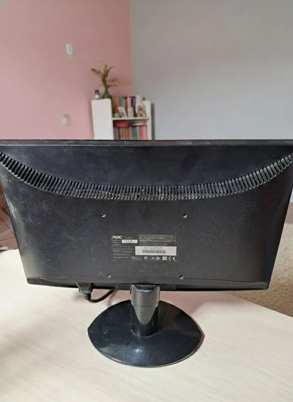 Monitor Aoc LED LCD e1621Sw 15.6 polegadas vga 127/220v - Foto 3