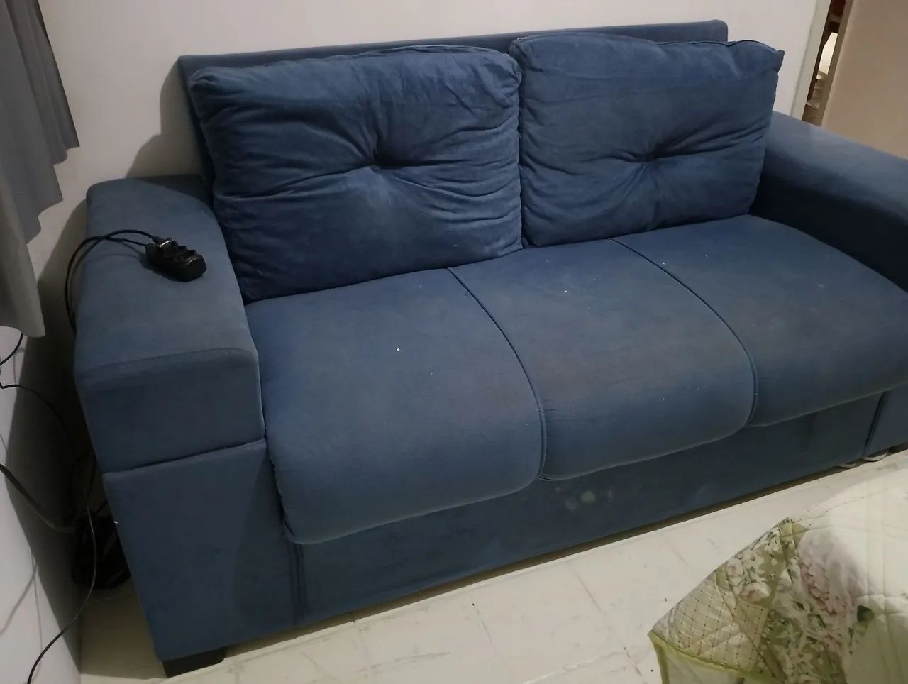 Sofá 3 lugares 