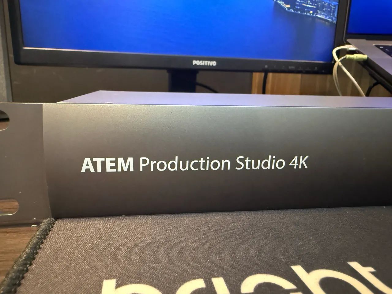 Atem Television Studio 4k - Blackmagic - Foto 4